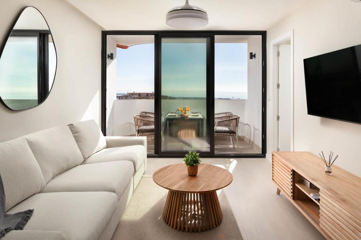 Floor Sea View & Terrace In Malaga! * Malaga
